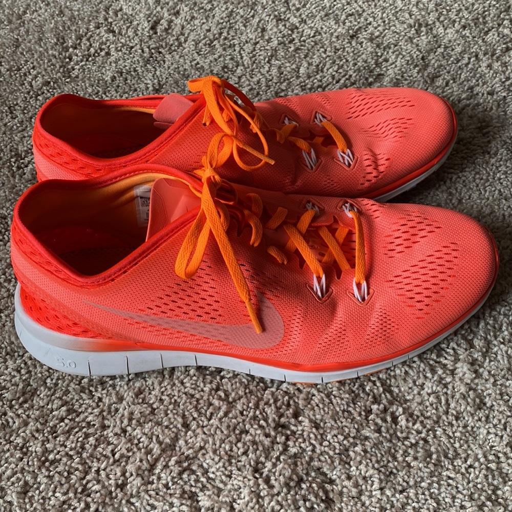 Nike Free Women’s Running Neon Orange Sneaker - Picture 2 of 7